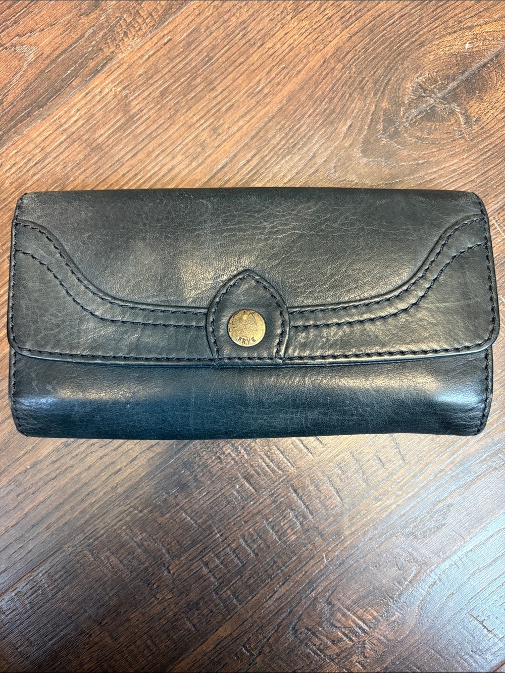 Frye Leather Black Long Bifold Wallet Snap Closure ID Window Zip Coin Pocket